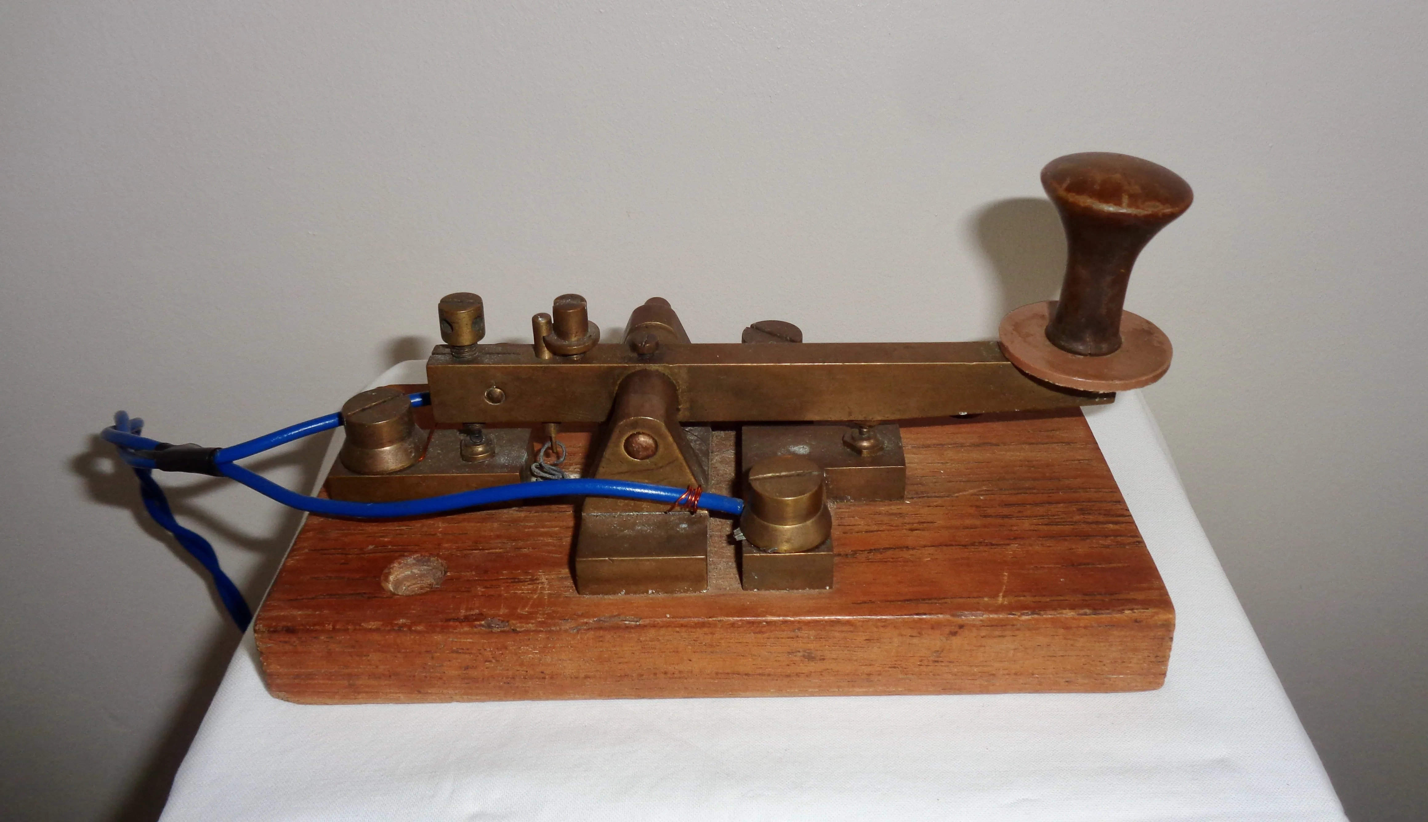 1916 Elliott Brothers British GPO Pattern Morse Key