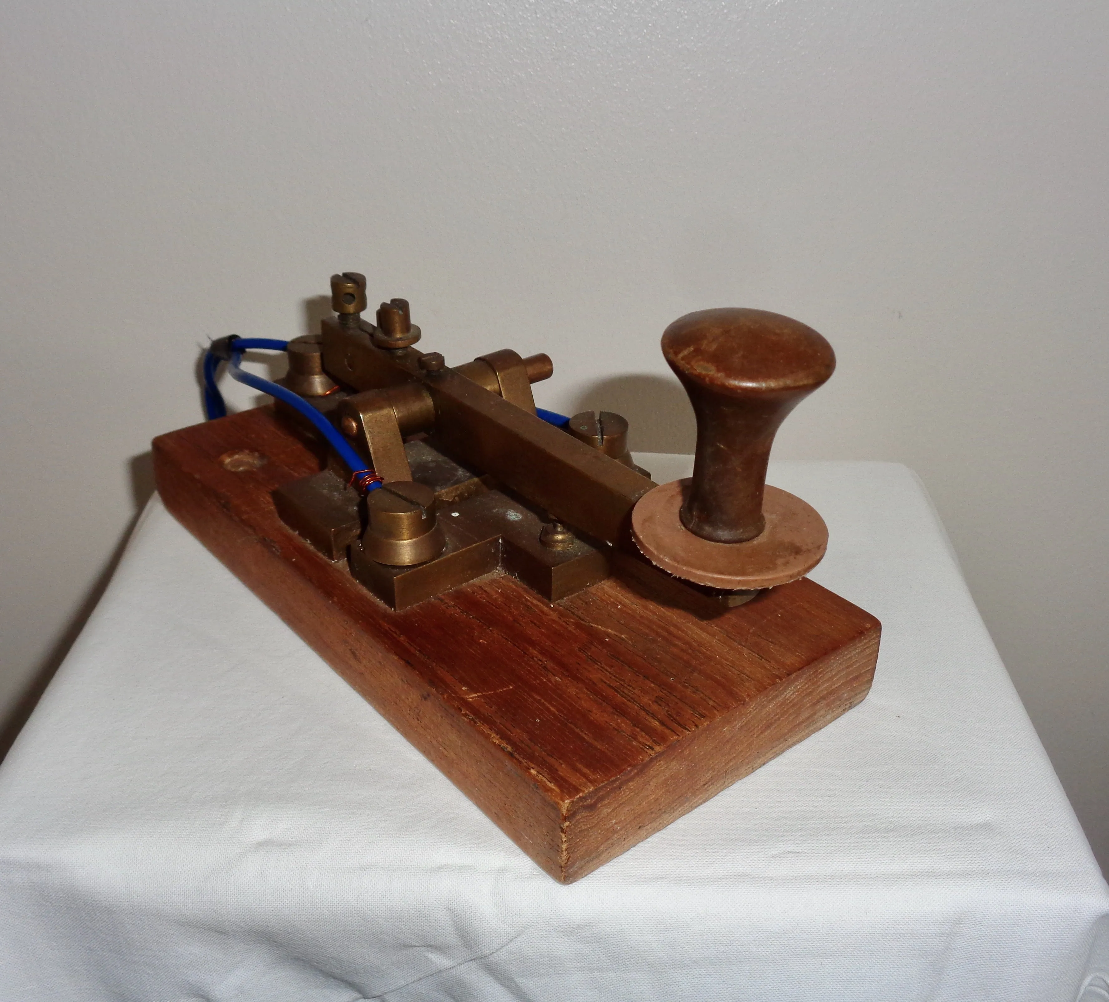 1916 Elliott Brothers British GPO Pattern Morse Key