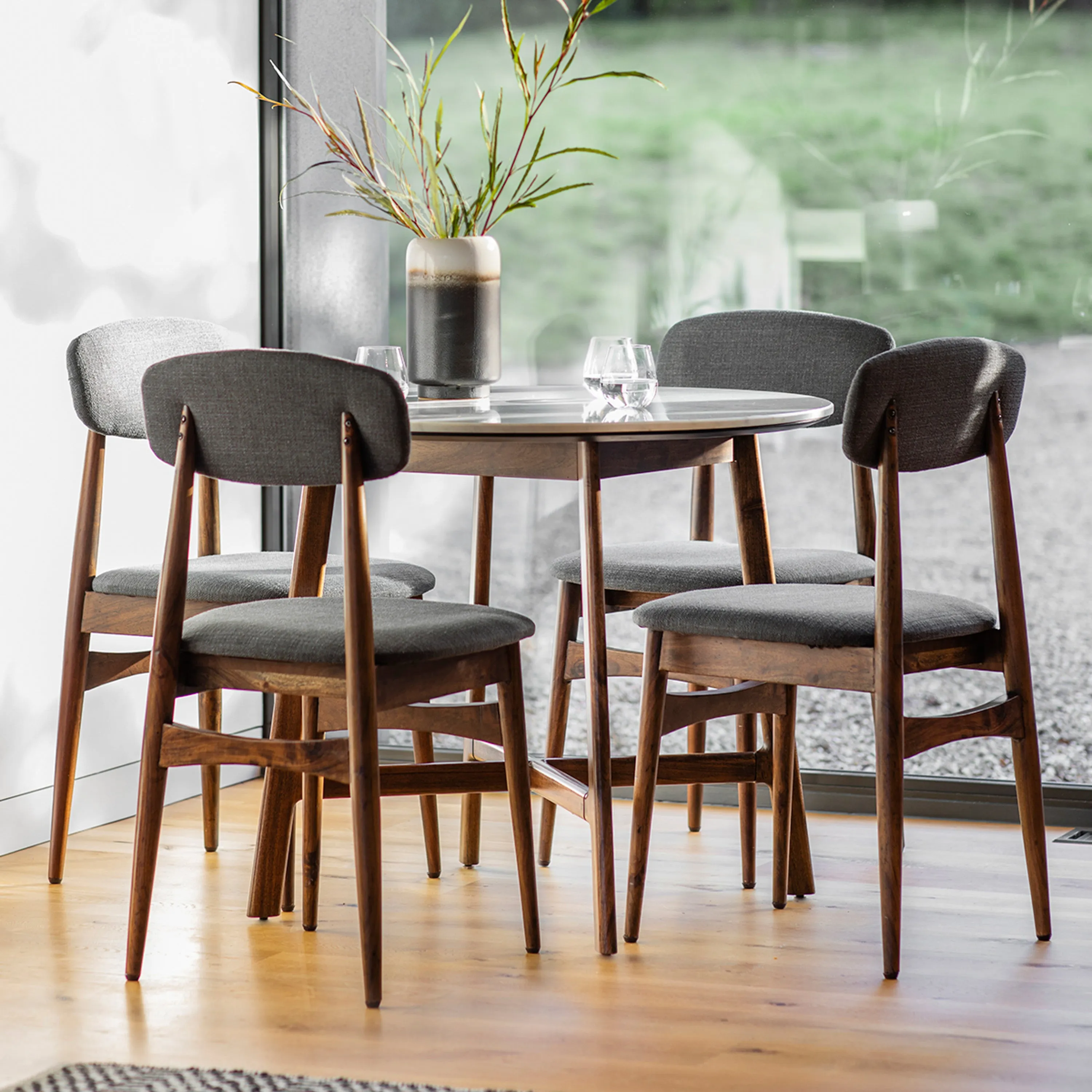 Amos Barcelona Dining Table Round