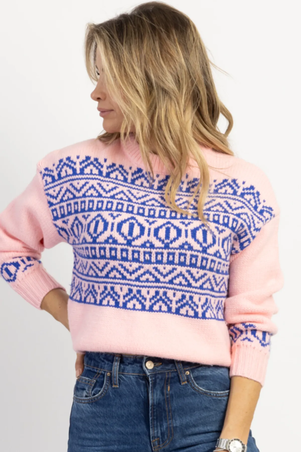 EASY TO LOVE SNOWCAP SWEATER