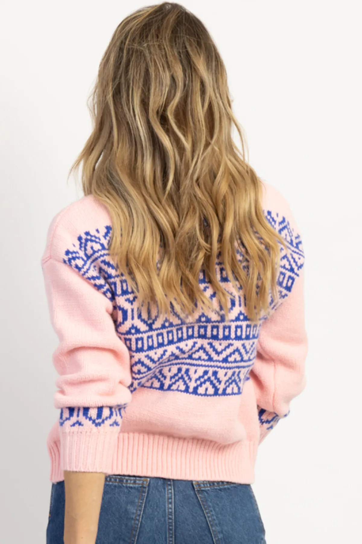 EASY TO LOVE SNOWCAP SWEATER