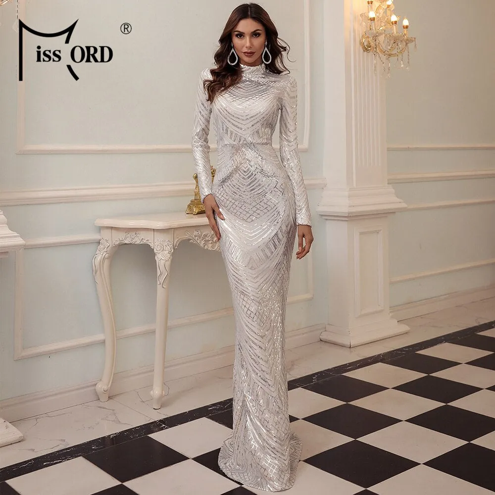 Elegant Reflective Evening Gown for Women