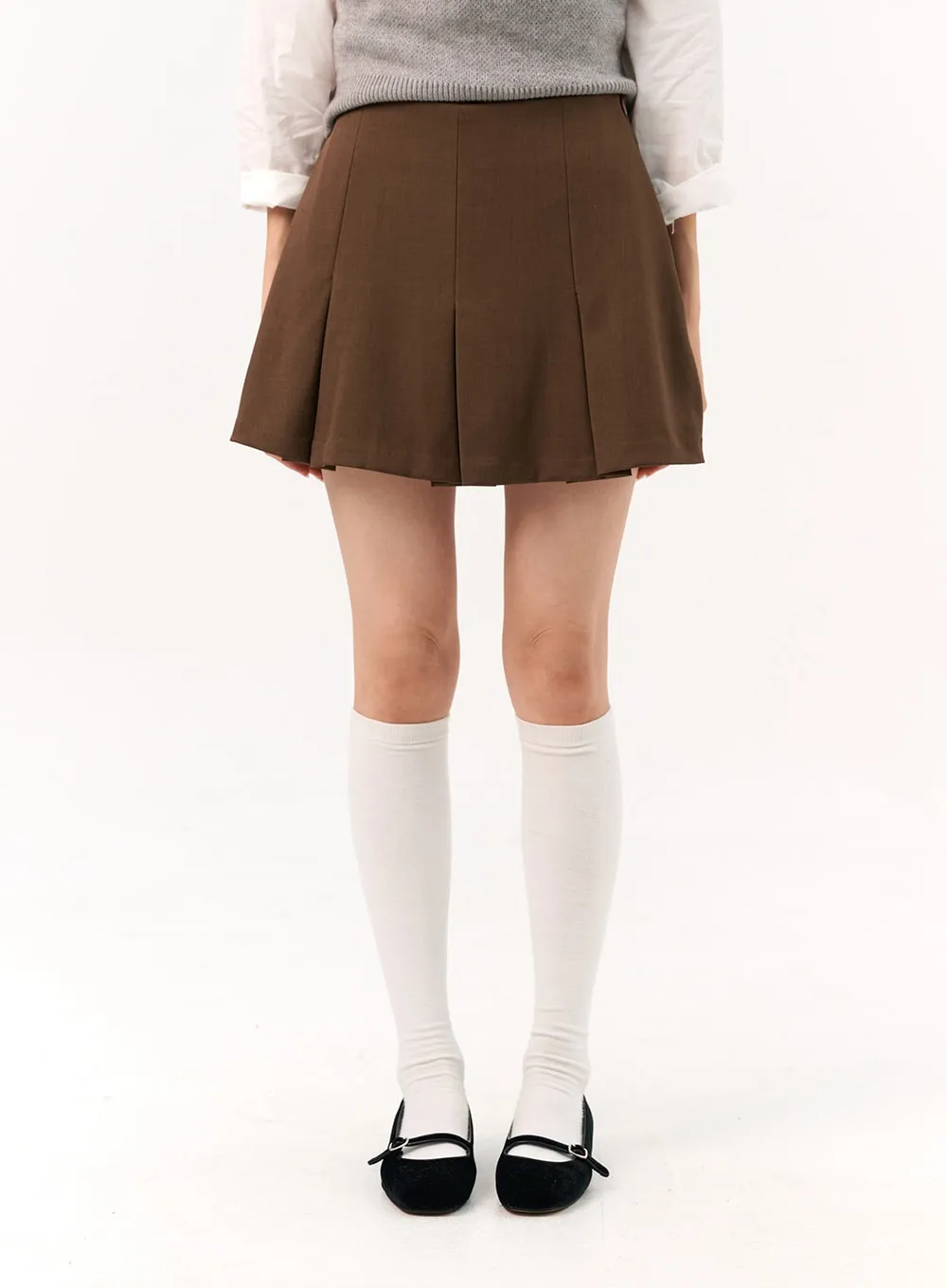 Low Rise Pleated Mini Skirt IO317