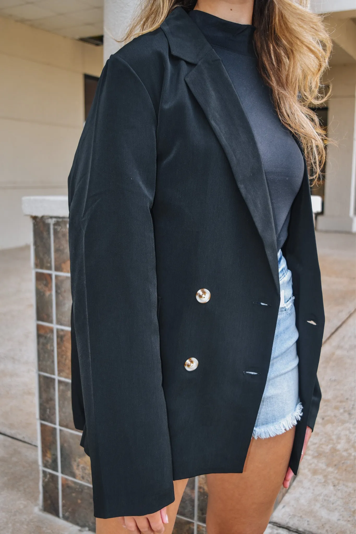 Main Moment Modern Black Blazer