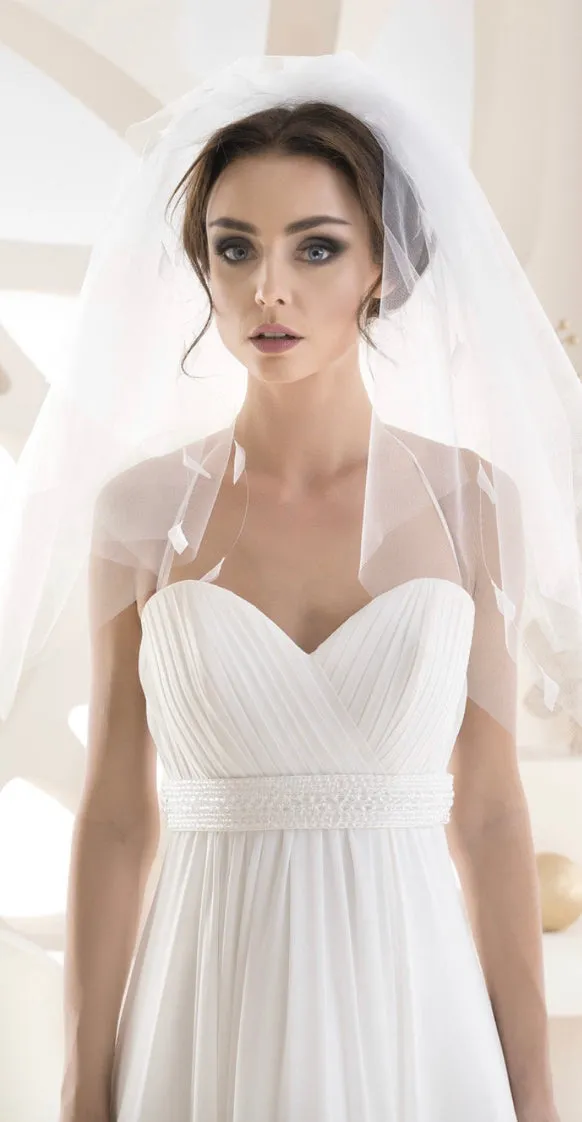 Maya - Elegant leaf design single tier wedding veil