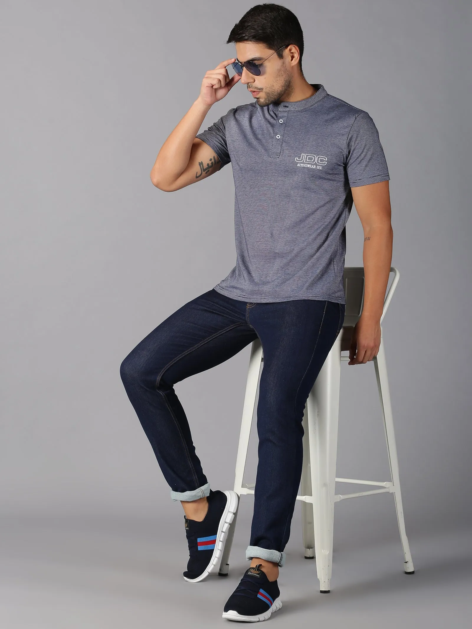 MEN'S GREY STRIPE SLIM FIT T.SHIRT