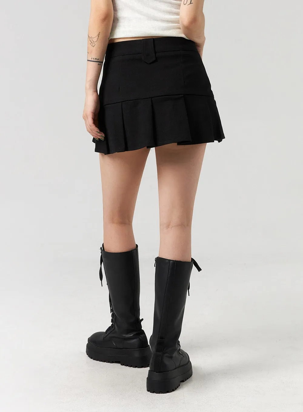 Mid-Rise Pleated Mini Skirt CL328