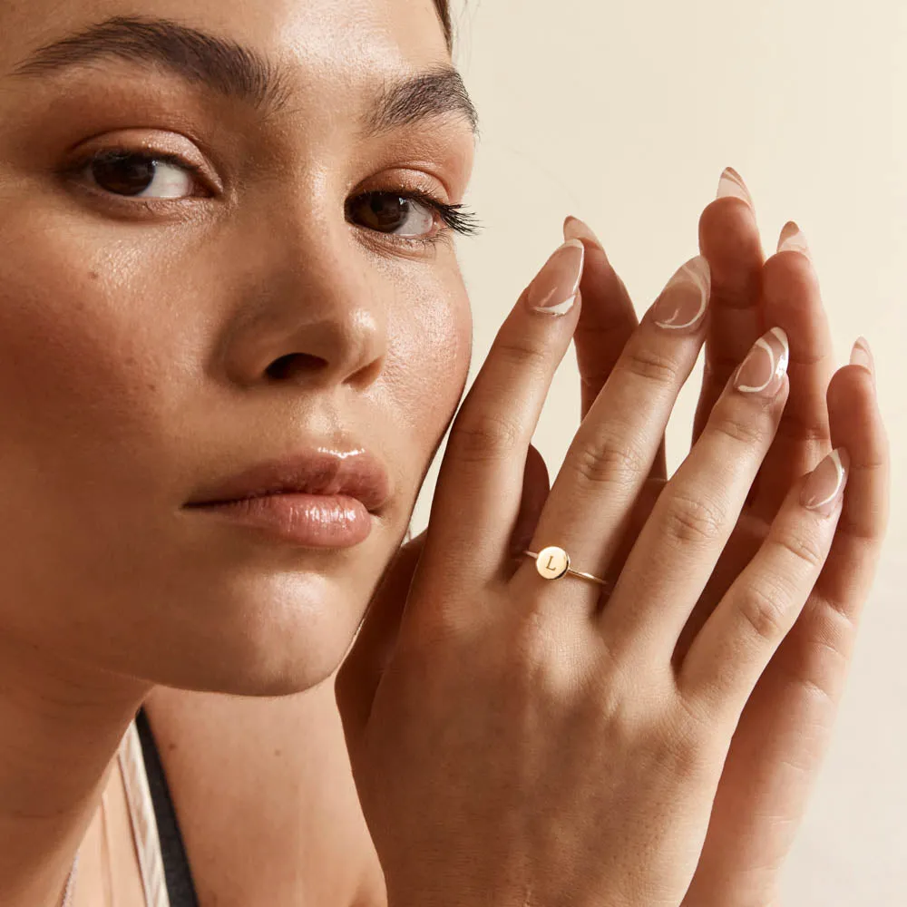 Mini Engravable Disc Ring in Silver