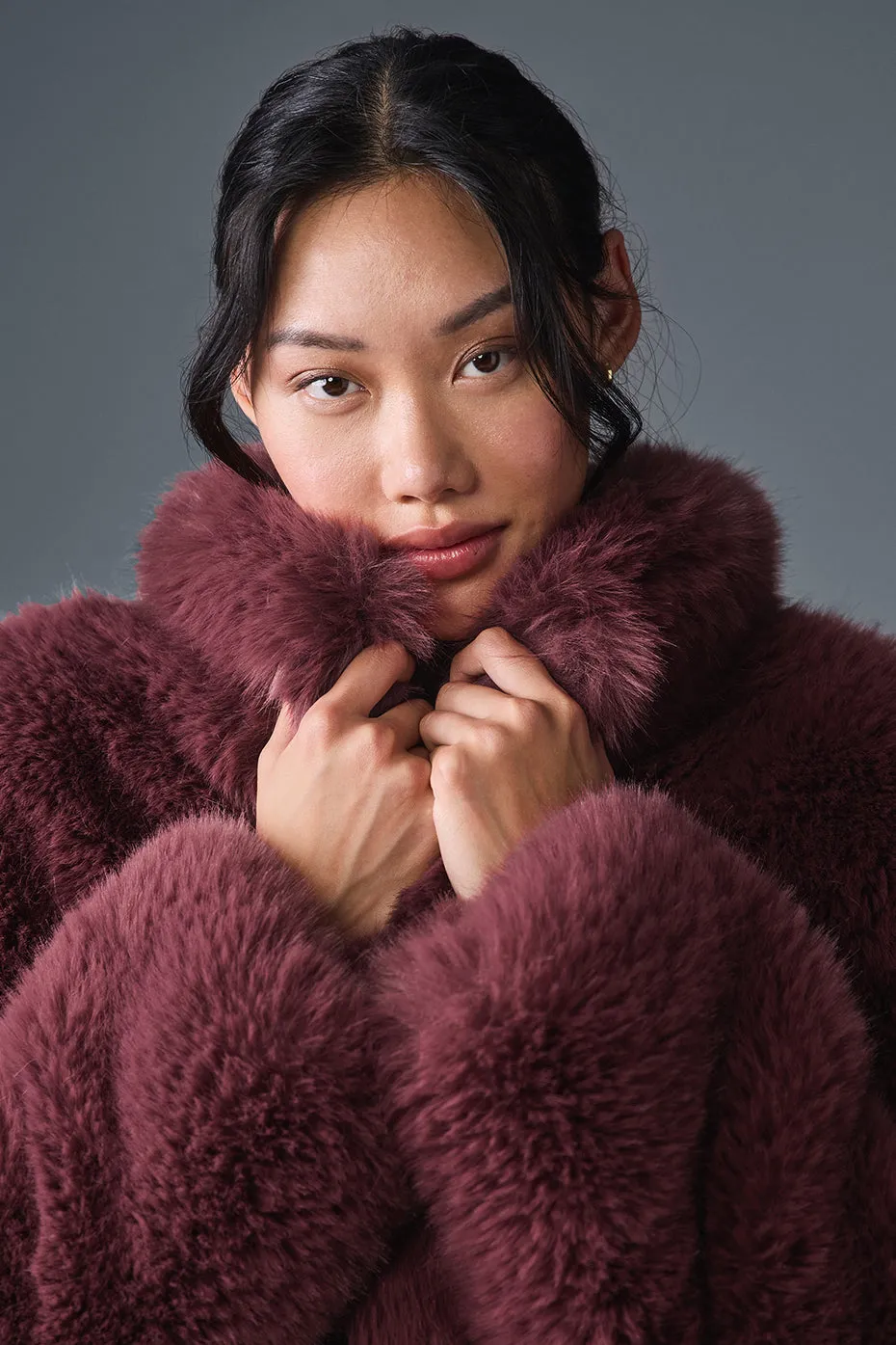 Opulent Faux Fur Cropped Jacket - Burgundy Truffle