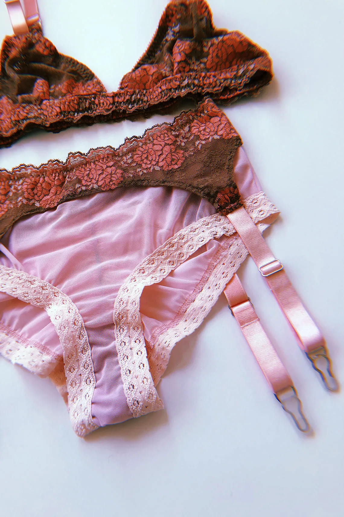 READY TO SHIP / Polaris Bralette in Pink and Brown Cross-Dye Lace (1M)