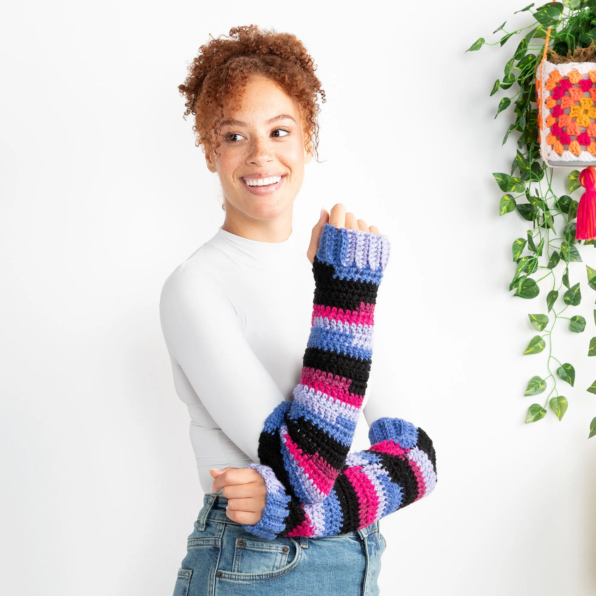 Red Heart Stripy Sleeves Crochet Arm Warmers