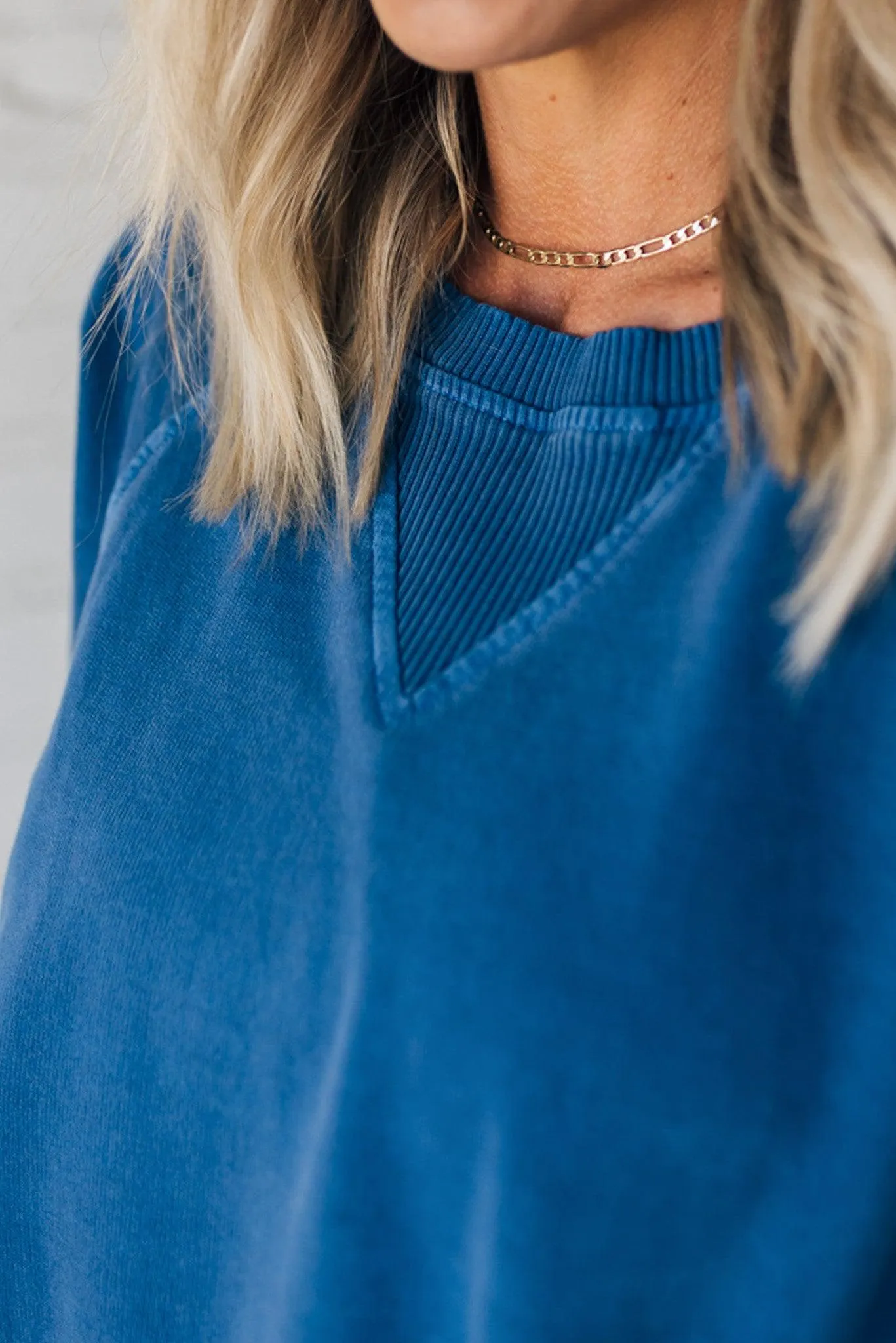 Ribbed Accent Pocketed Pullover