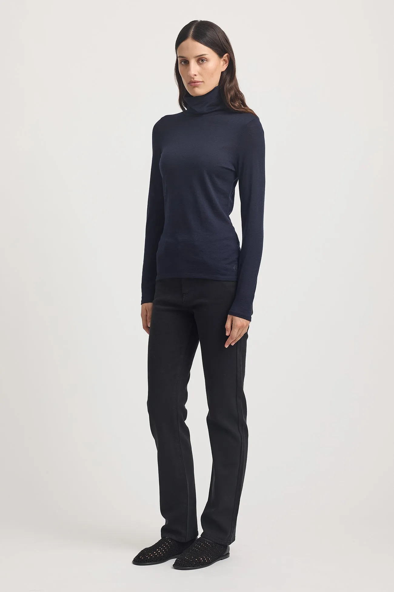 TURTLE NECK MERINO TEE