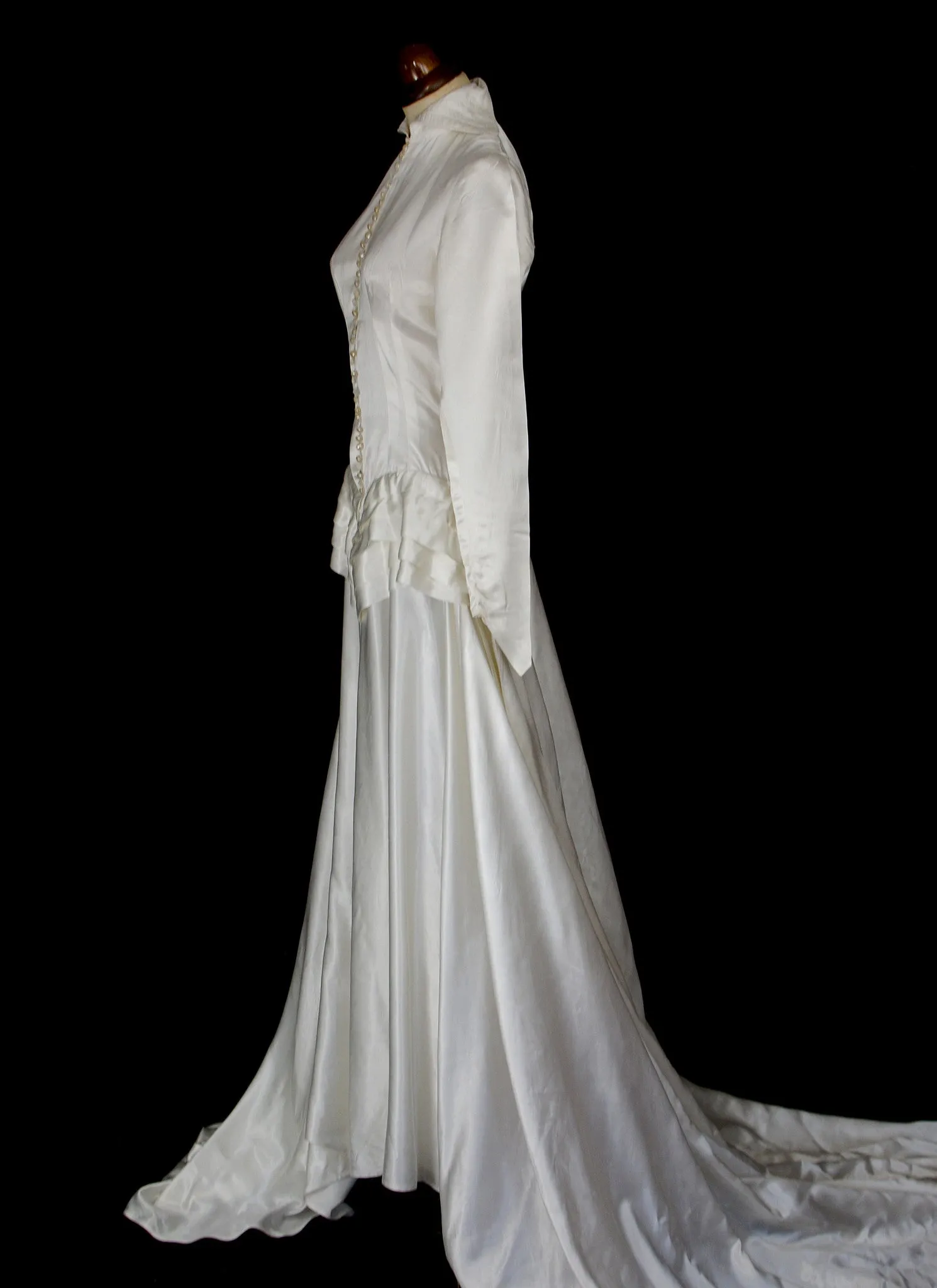 Vintage 1940s Satin Wedding Gown