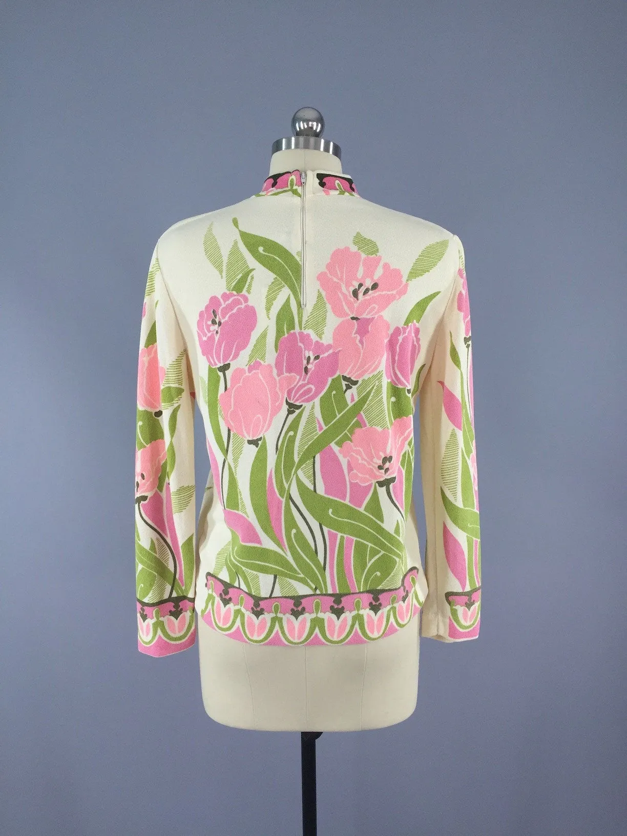 Vintage Sweater / Pink Tulip Floral Print / Mod 60s